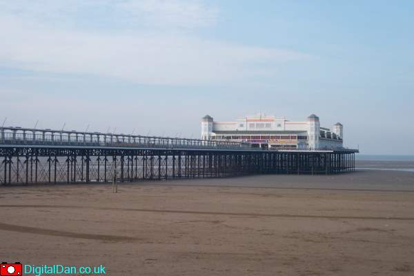 Grand Pier Outside